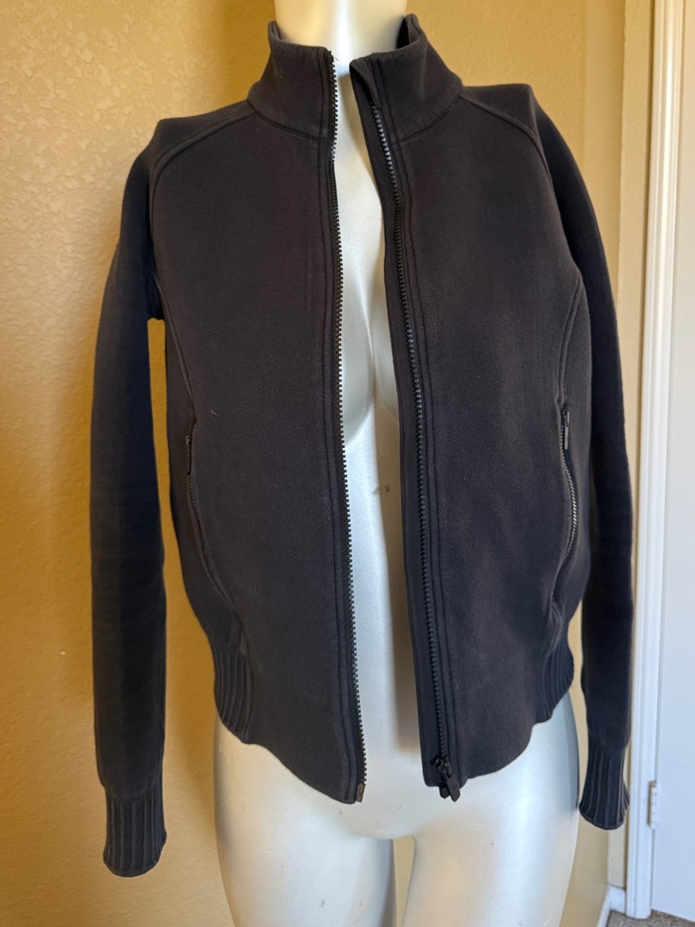 Lululemon zip Up